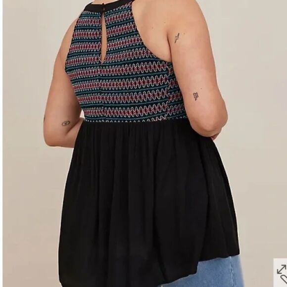 TORRID Gauze Halter Top Size 2X - Picture 5 of 5